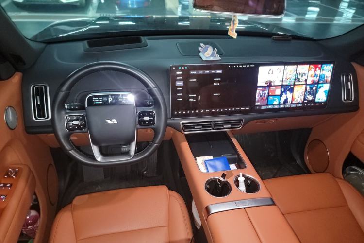 Used Li Auto L9 2023 Pro Model Center Console