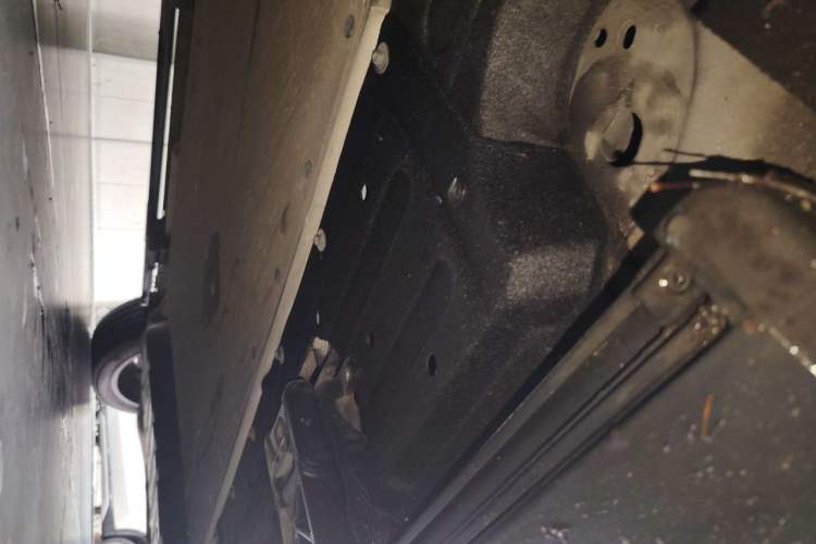 Used Li Auto L9 2023 Pro Model Chassis Front Left