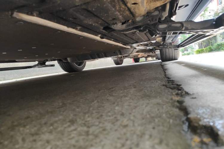 Used Li Auto L9 2023 Pro Model Chassis Front Left