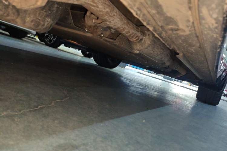 Used Li Auto L9 2023 Pro Model Chassis Front Right