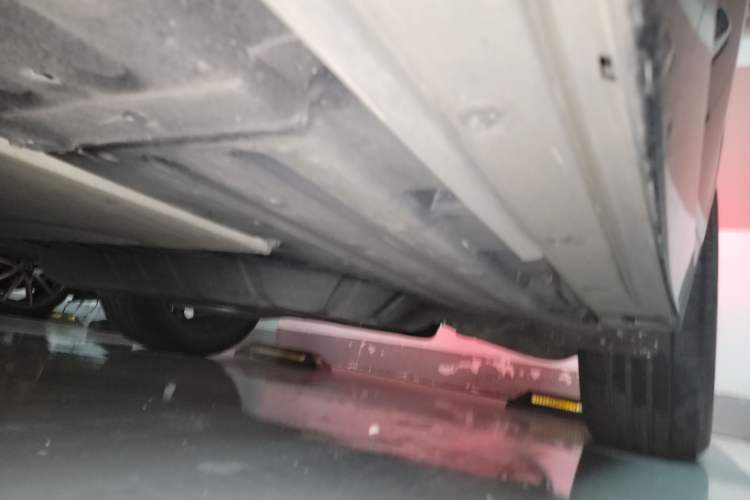 Used Li Auto L9 2023 Pro Model Chassis Rear Left