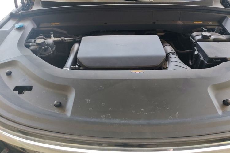 Used Li Auto L9 2023 Pro Model Engine Bay