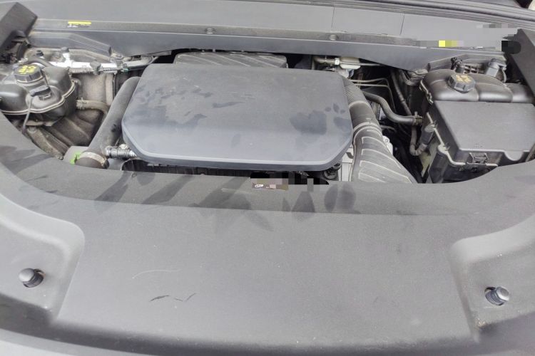 Used Li Auto L9 2023 Pro Model Engine Bay