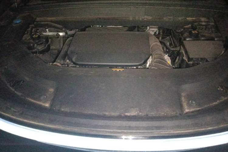 Used Li Auto L9 2023 Pro Model Engine Bay