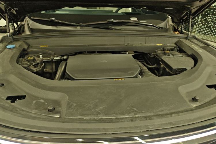 Used Li Auto L9 2023 Pro Model Engine Bay