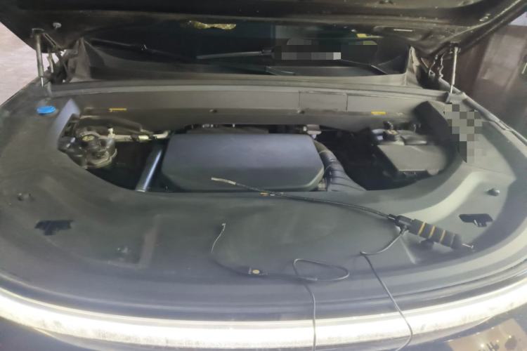 Used Li Auto L9 2023 Pro Model Engine Bay