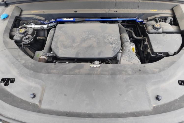 Used Li Auto L9 2023 Pro Model Engine Bay