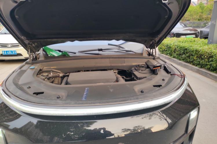 Used Li Auto L9 2023 Pro Model Engine Bay