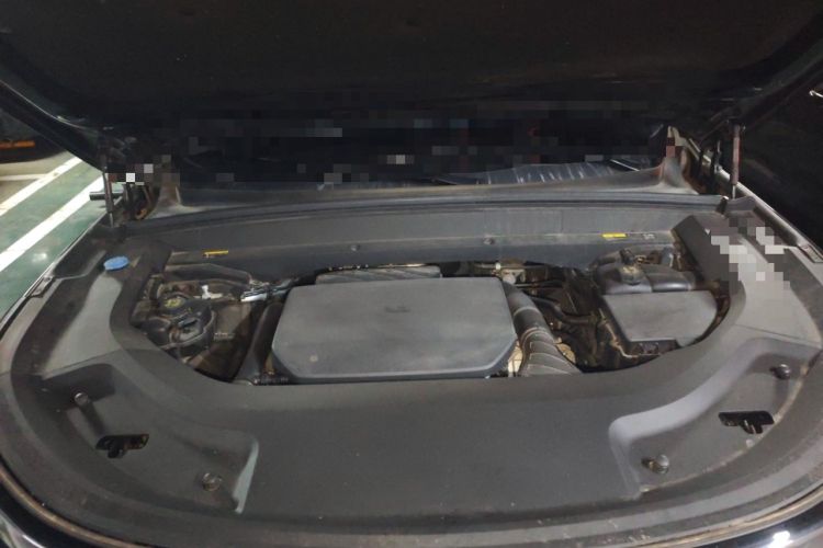 Used Li Auto L9 2023 Pro Model Engine Bay