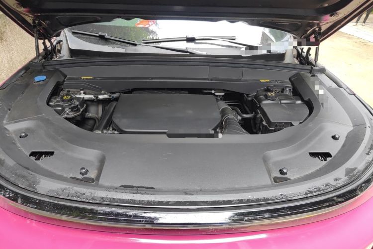Used Li Auto L9 2023 Pro Model Engine Bay