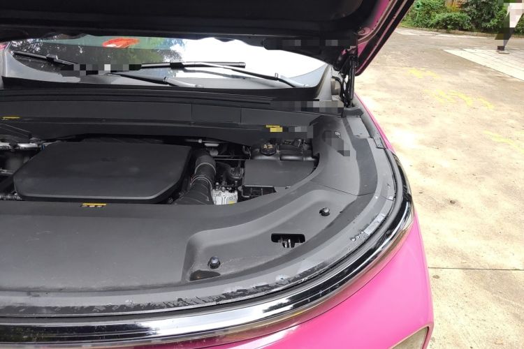 Used Li Auto L9 2023 Pro Model Engine Bay Left