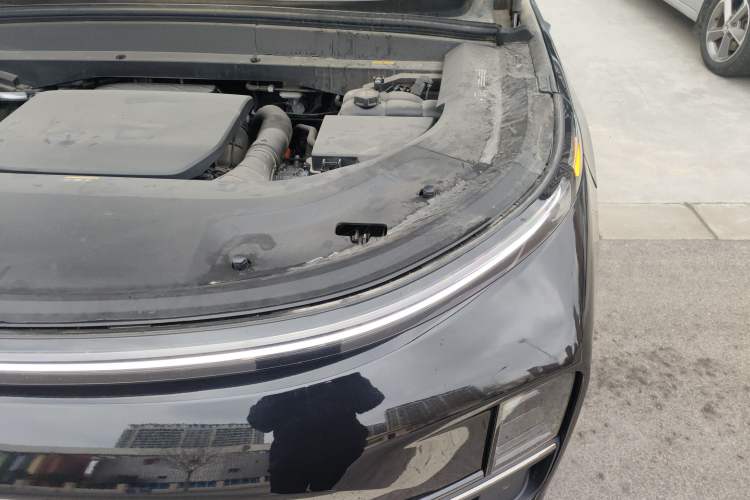 Used Li Auto L9 2023 Pro Model Engine Bay Left