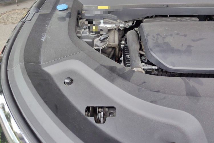 Used Li Auto L9 2023 Pro Model Engine Bay Right
