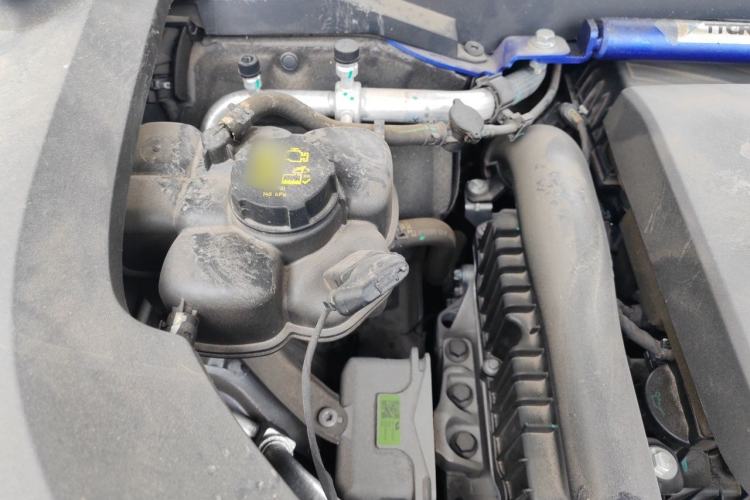 Used Li Auto L9 2023 Pro Model Engine Bay Right