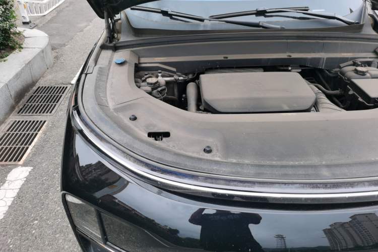 Used Li Auto L9 2023 Pro Model Engine Bay Right