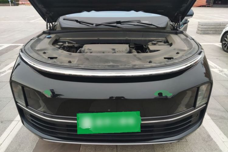 Used Li Auto L9 2023 Pro Model Engine Bay