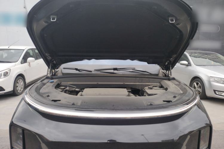 Used Li Auto L9 2023 Pro Model Engine Bay