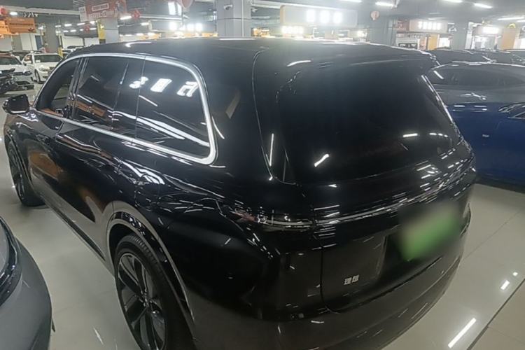 Used Li Auto L9 2023 Pro Model Exterior 2