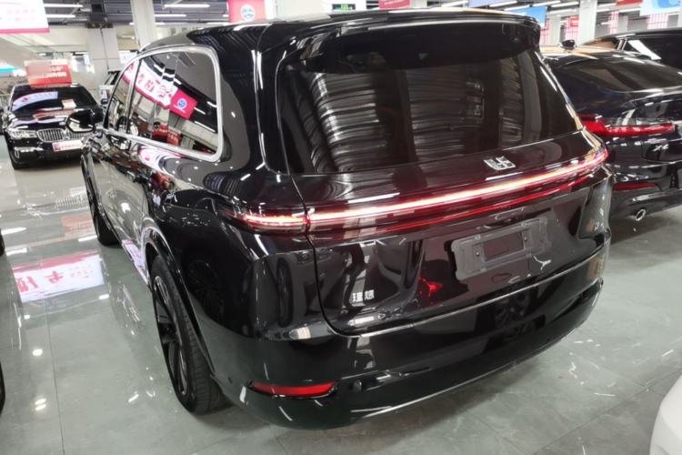 Used Li Auto L9 2023 Pro Model Exterior 2