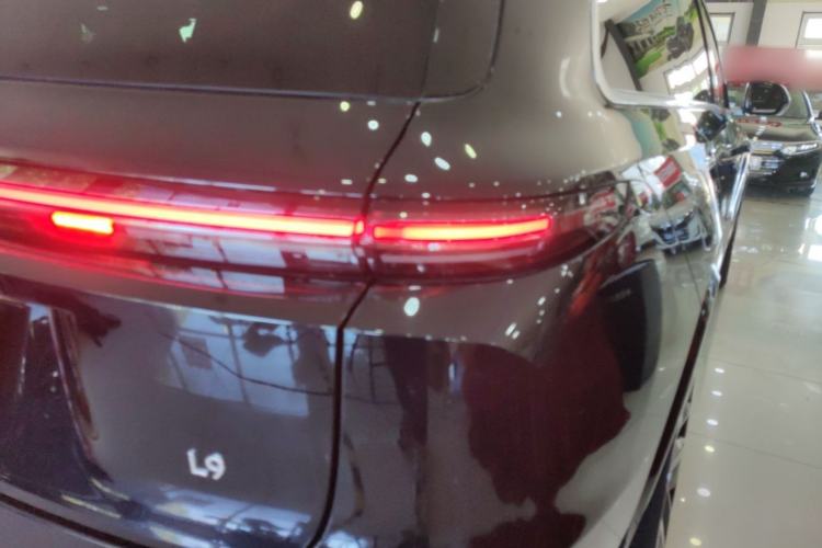 Used Li Auto L9 2023 Pro Model Exterior 3