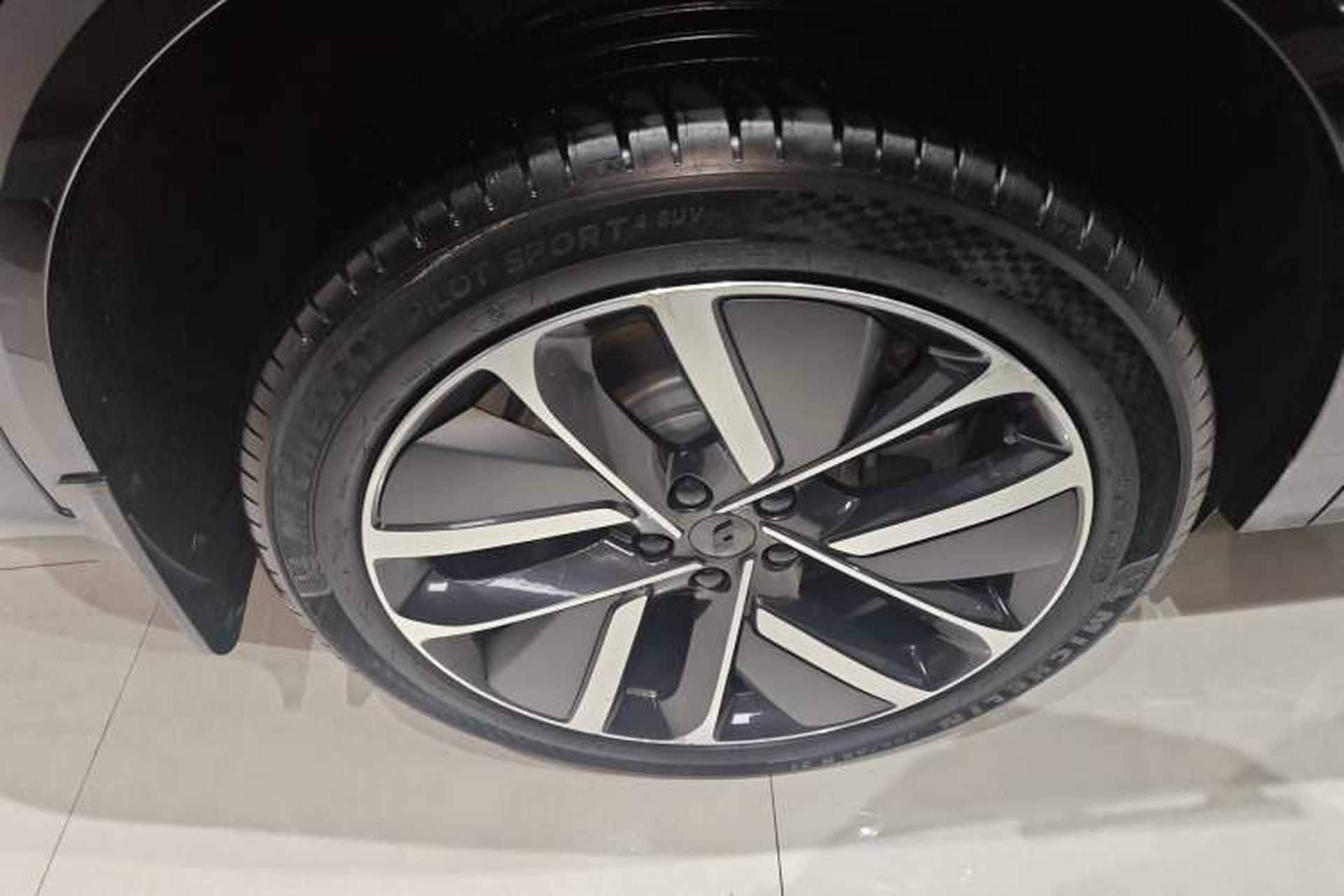 Used Li Auto L9 2023 Pro Model Exterior 5