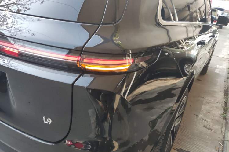 Used Li Auto L9 2023 Pro Model Exterior 6