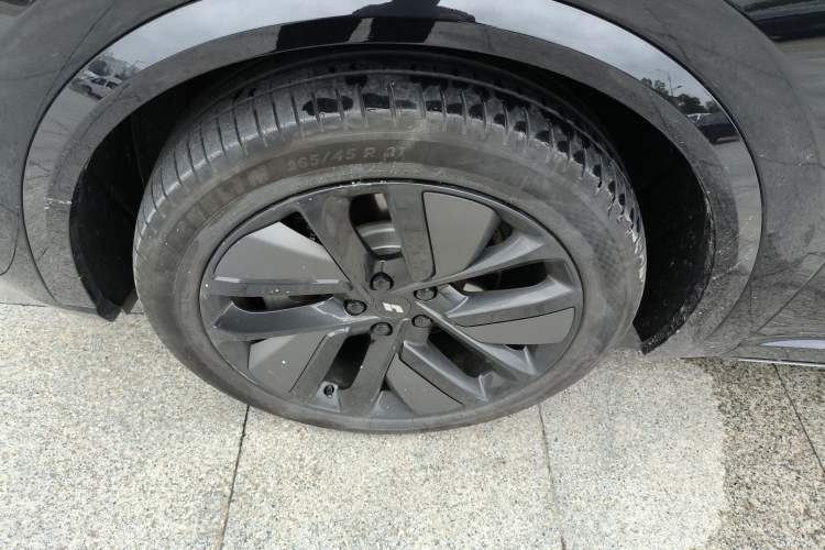 Used Li Auto L9 2023 Pro Model Exterior 7