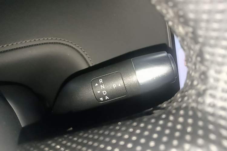 Used Li Auto L9 2023 Pro Model Gear Lever