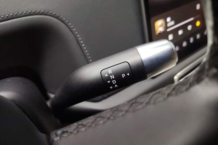 Used Li Auto L9 2023 Pro Model Gear Lever