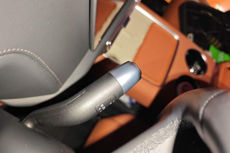 Used Li Auto L9 2023 Pro Model Gear Lever