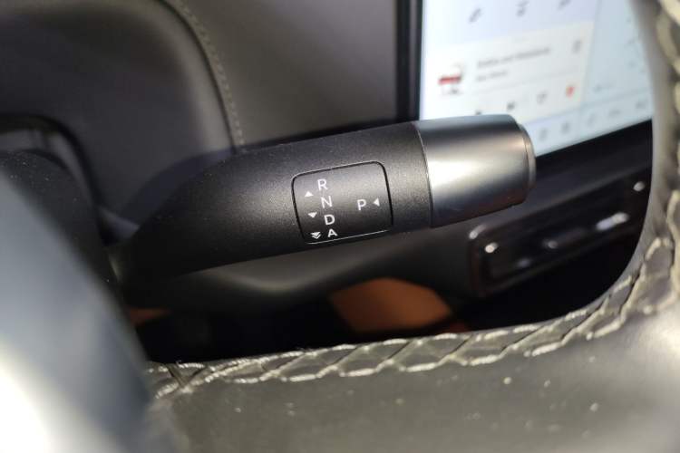 Used Li Auto L9 2023 Pro Model Gear Lever