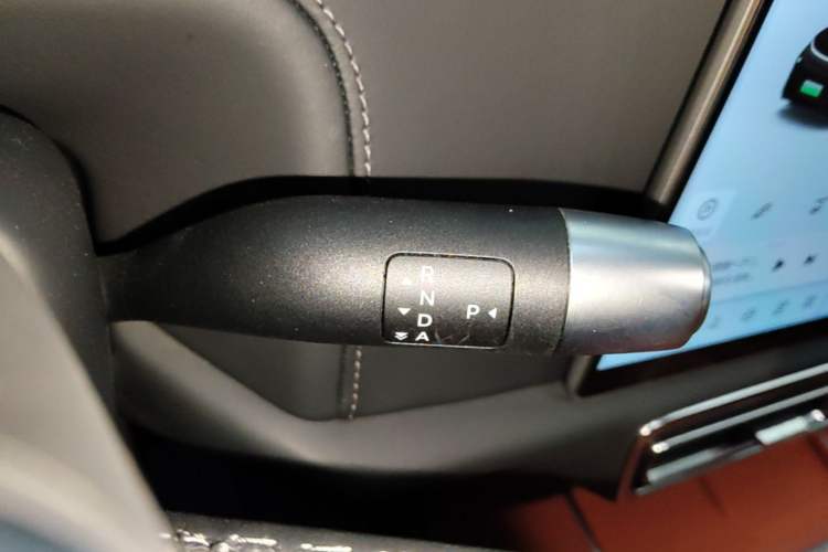Used Li Auto L9 2023 Pro Model Gear Lever