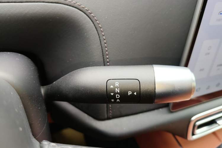 Used Li Auto L9 2023 Pro Model Gear Lever