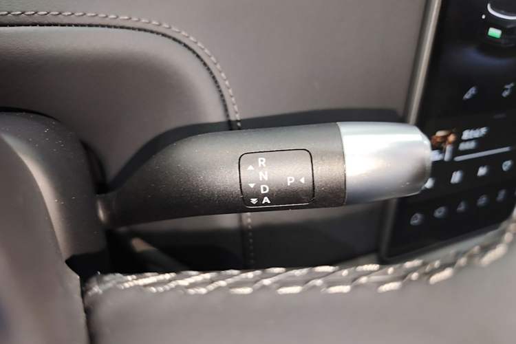 Used Li Auto L9 2023 Pro Model Gear Lever