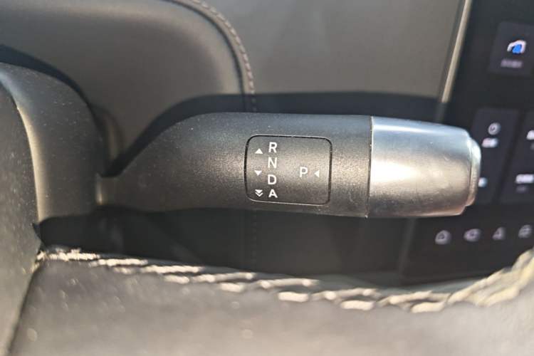 Used Li Auto L9 2023 Pro Model Gear Lever
