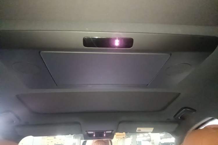 Used Li Auto L9 2023 Pro Model Headliner