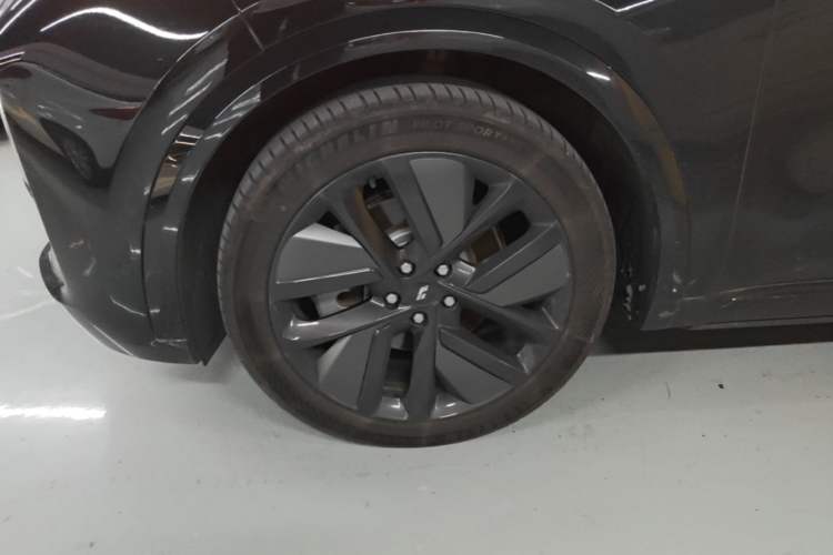 Used Li Auto L9 2023 Pro Model Left Front Wheel Hub