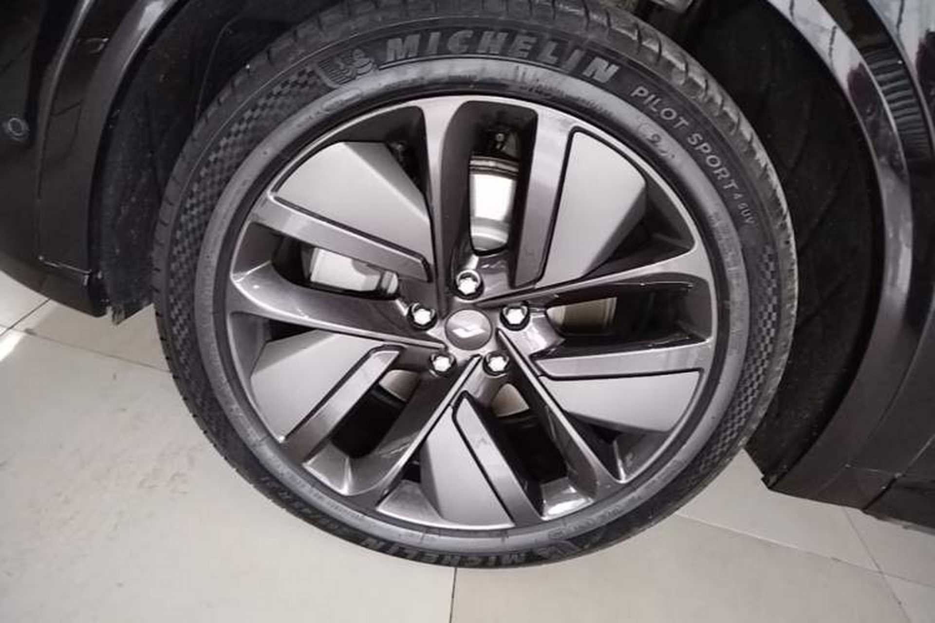 Used Li Auto L9 2023 Pro Model Left Front Wheel Hub