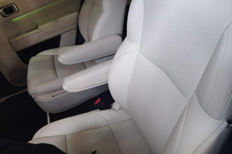 Used Li Auto L9 2023 Pro Model Left Rear Seat