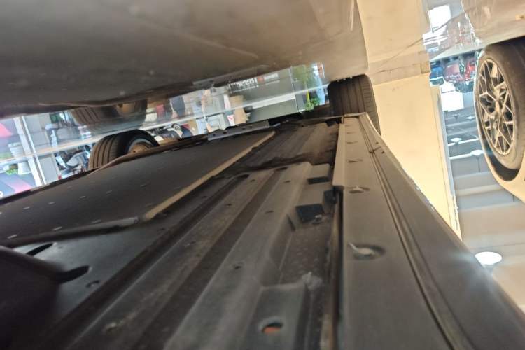 Used Li Auto L9 2023 Pro Model Left Side Sill