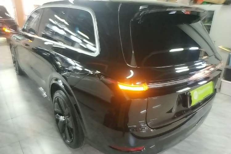 Used Li Auto L9 2023 Pro Model Rear Left 45 Deg