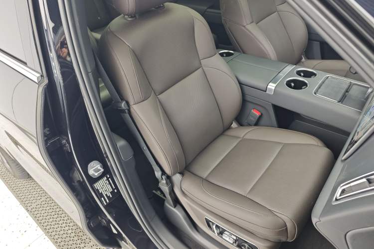 Used Li Auto L9 2023 Pro Model Right Front Seat