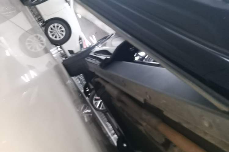Used Li Auto L9 2023 Pro Model Right Side Sill