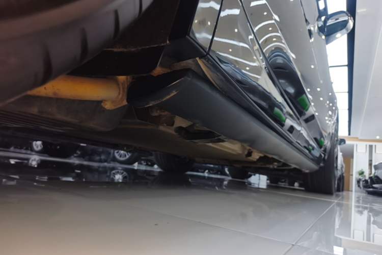 Used Li Auto L9 2023 Pro Model Right Side Sill