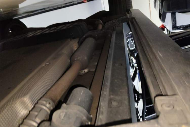 Used Li Auto L9 2023 Pro Model Right Side Sill