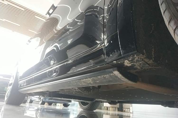 Used Li Auto L9 2023 Pro Model Right Side Sill