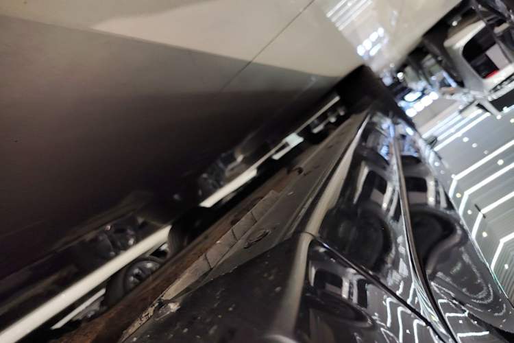 Used Li Auto L9 2023 Pro Model Right Side Sill