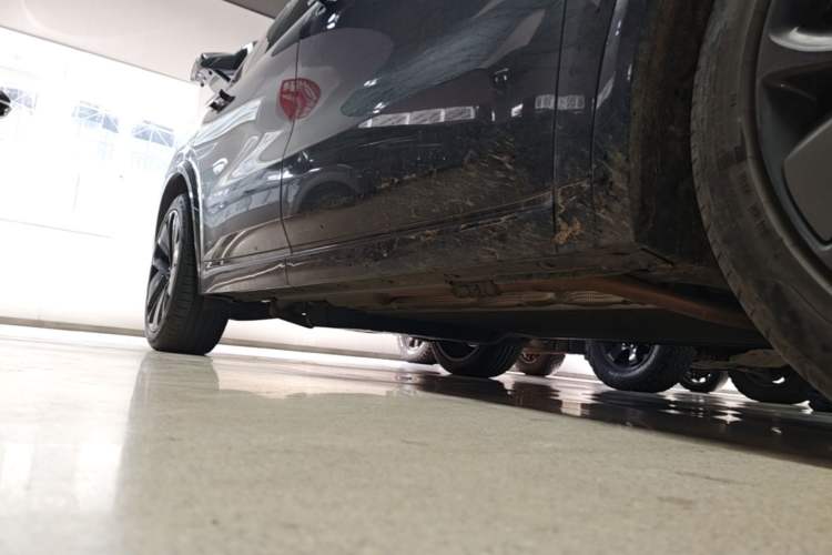 Used Li Auto L9 2023 Pro Model Right Side Sill