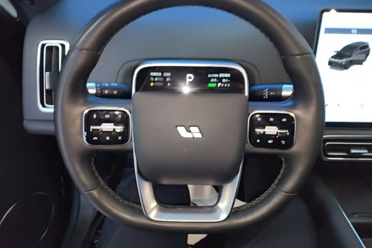 Used Li Auto L9 2023 Pro Model Steering Wheel