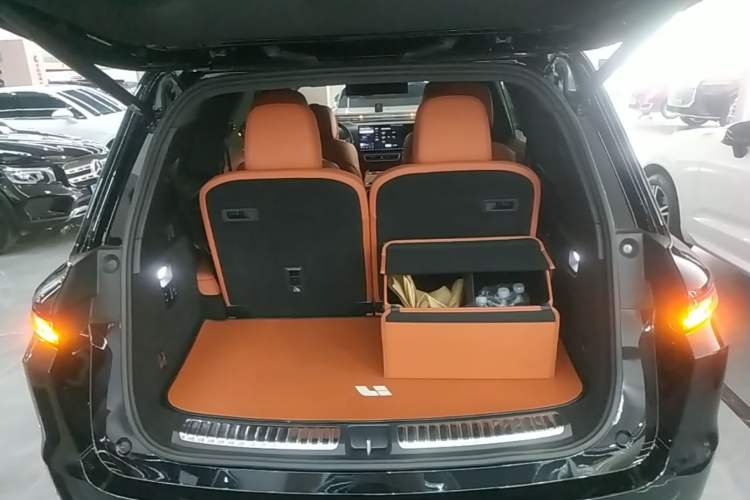 Used Li Auto L9 2023 Pro Model Trunk